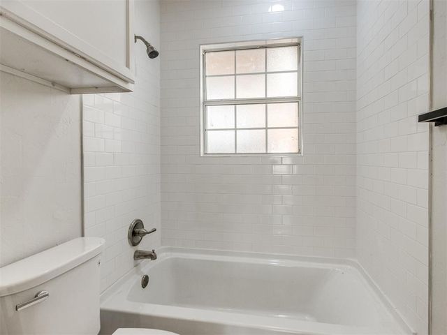 1911 NW 29th Street, Oklahoma City, OK 73106