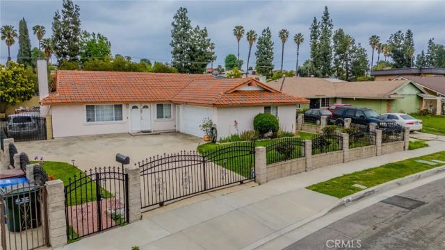 606 S Darney Avenue, West Covina, CA 91792