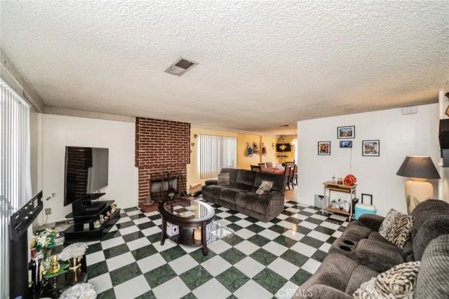 606 S Darney Avenue, West Covina, CA 91792