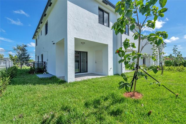 1231 NW 9th Avenue 1231, Florida City, FL 33034