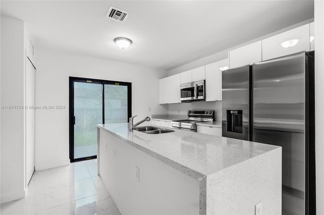 1231 NW 9th Avenue 1231, Florida City, FL 33034