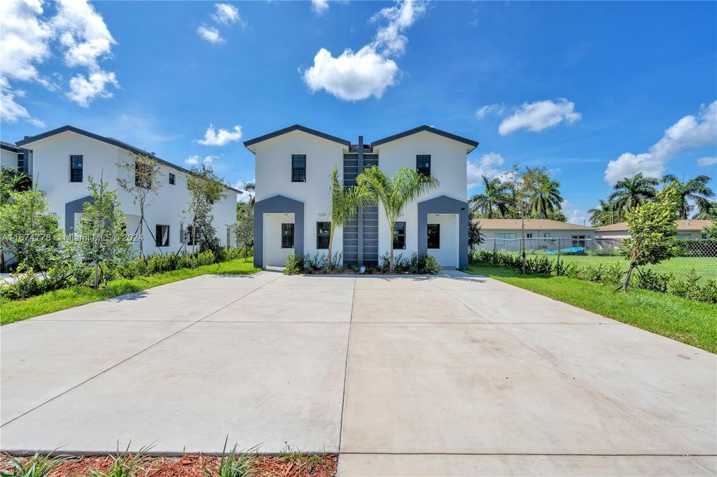 1231 NW 9th Avenue 1231, Florida City, FL 33034