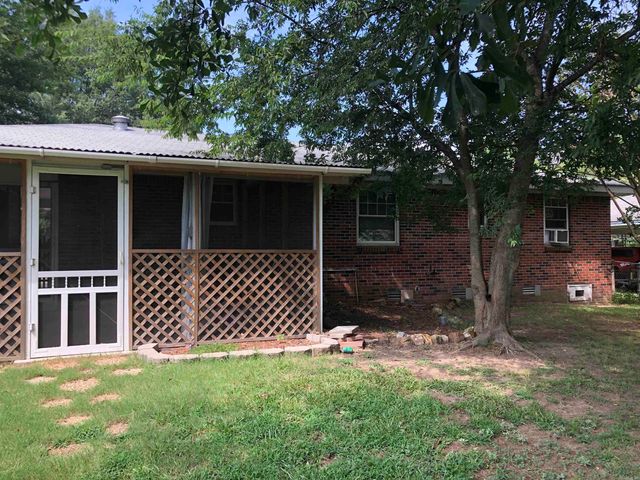 406 Highhill Road, North Little Rock, AR 72116