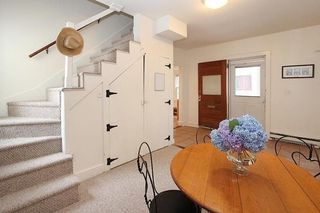 42 Lee Avenue, Newport, RI 02840