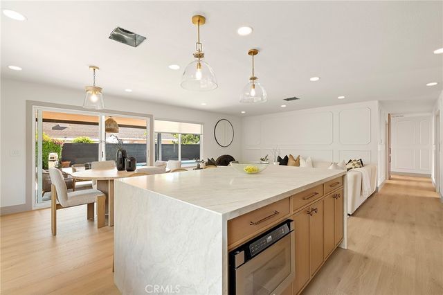 4422 E Silverleaf, Orange, CA 92869