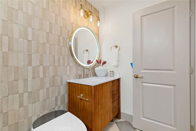 4422 E Silverleaf, Orange, CA 92869