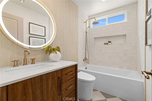 4422 E Silverleaf, Orange, CA 92869