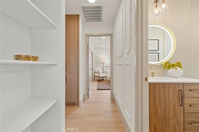 4422 E Silverleaf, Orange, CA 92869