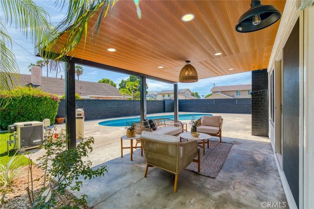 4422 E Silverleaf, Orange, CA 92869