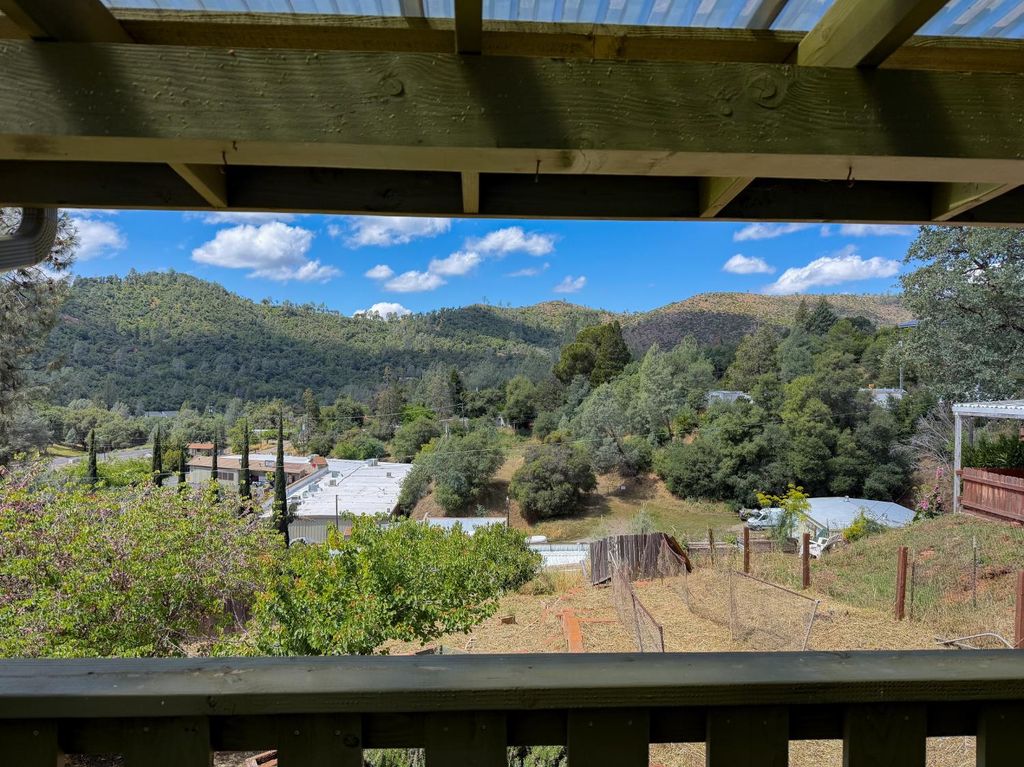 Image 18 of property listing at 5160 Campbell Way, Mariposa, CA 95338