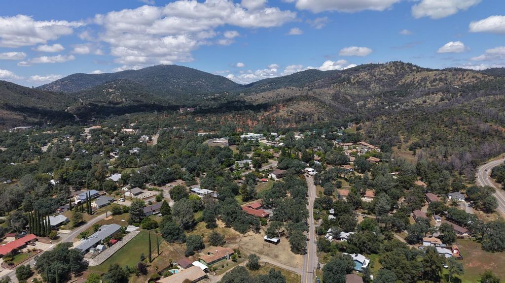 Image 54 of property listing at 5160 Campbell Way, Mariposa, CA 95338