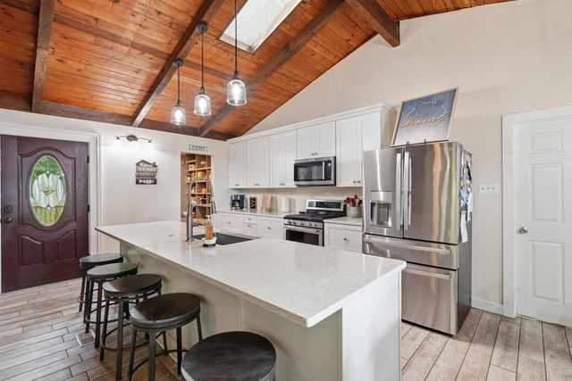 107 Bayshore Cove, Hot Springs, AR 71901