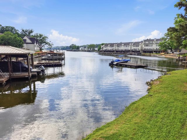 107 Bayshore Cove, Hot Springs, AR 71901