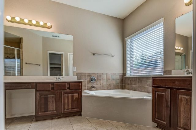 5620 Sky Ridge Drive, Frisco, TX 75035