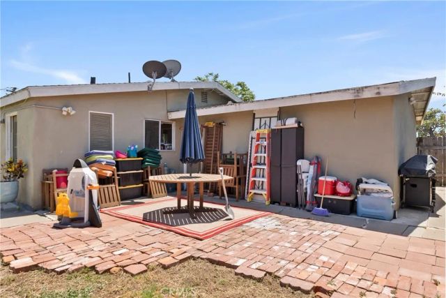 2436 Littleton, Costa Mesa, CA 92626