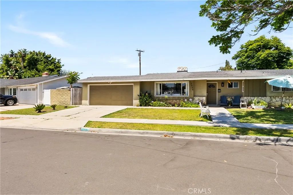 2436 Littleton, Costa Mesa, CA 92626