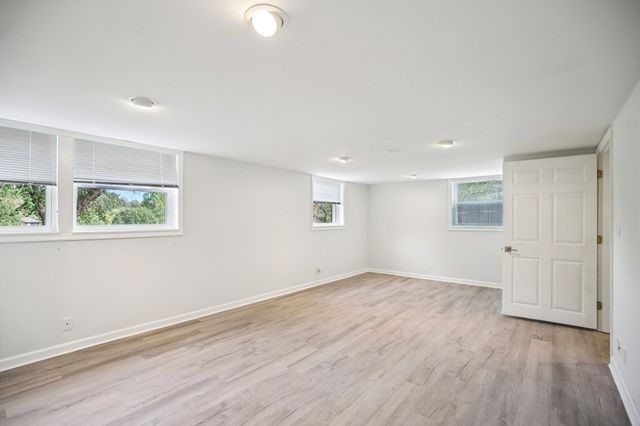 2411 Cloverdale Rd, Nashville, TN 37214