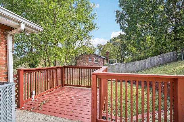 2411 Cloverdale Rd, Nashville, TN 37214