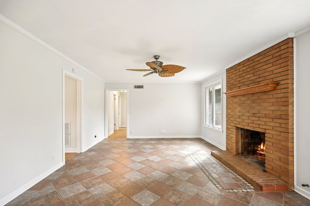 2411 Cloverdale Rd, Nashville, TN 37214