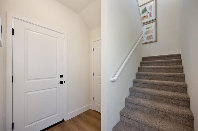 1008 Utah Dr, Placerville, CA 95667