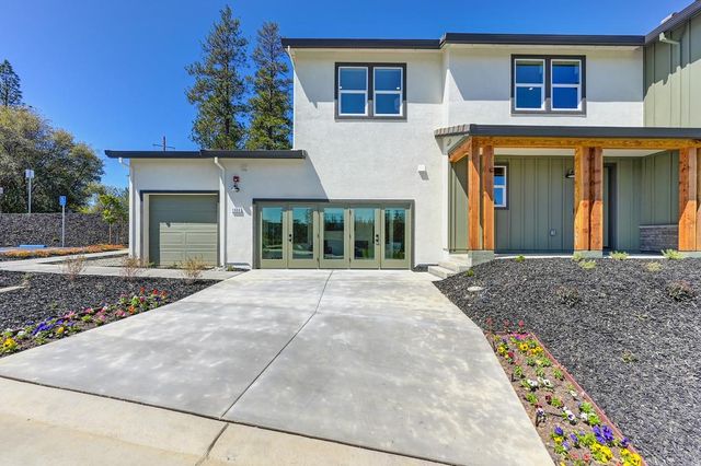 1008 Utah Dr, Placerville, CA 95667