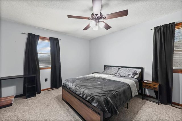 101 Fairview Avenue, Warrensburg, MO 64093