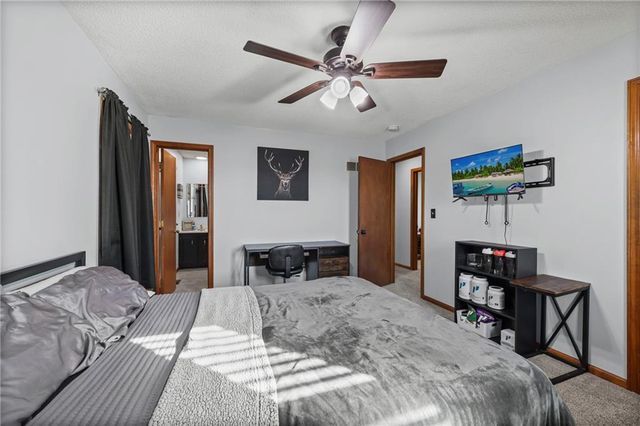 101 Fairview Avenue, Warrensburg, MO 64093