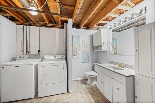 101 Fairview Avenue, Warrensburg, MO 64093