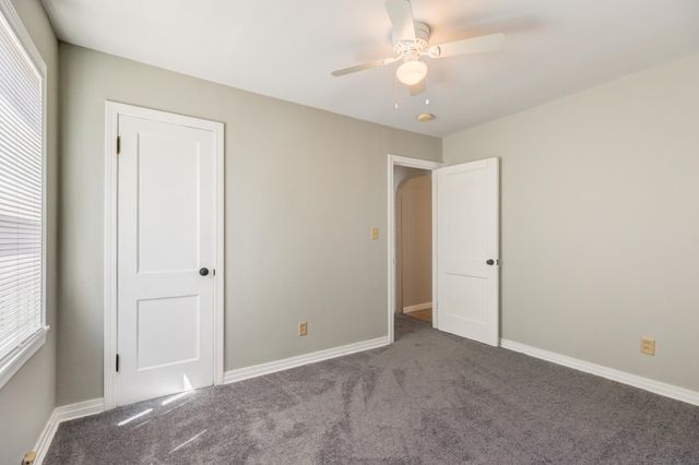 237 N Kansas Ave, Salina, KS 67401