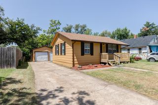 237 N Kansas Ave, Salina, KS 67401