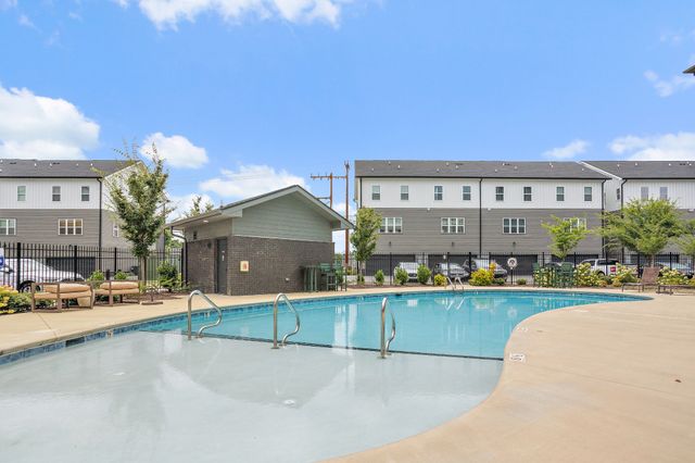 1540 Lebanon Pike Unit 415, Nashville, TN 37210