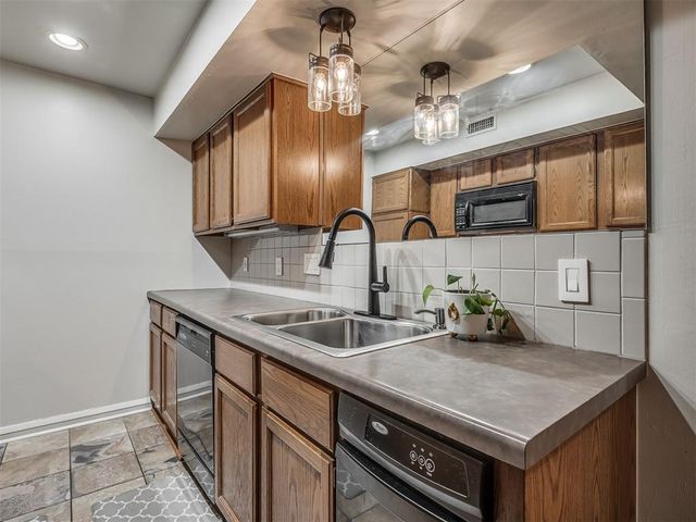 600 NW 4th Street 110N, Oklahoma City, OK 73102