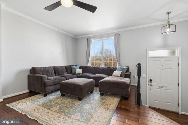 25462 UPPER CLUBHOUSE DR, Chantilly, VA 20152