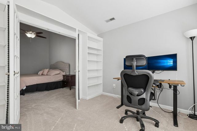 25462 UPPER CLUBHOUSE DR, Chantilly, VA 20152