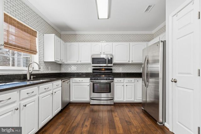 25462 UPPER CLUBHOUSE DR, Chantilly, VA 20152