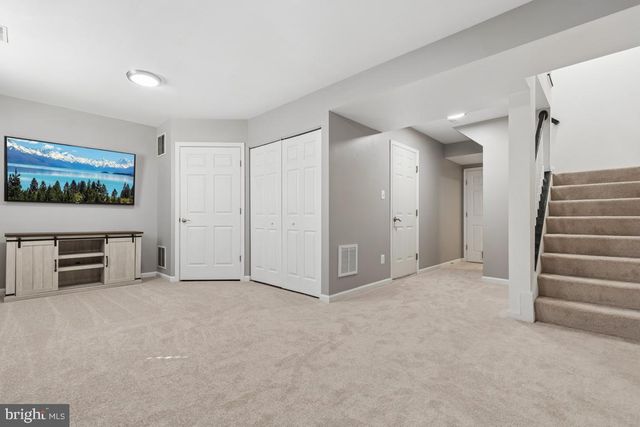 25462 UPPER CLUBHOUSE DR, Chantilly, VA 20152