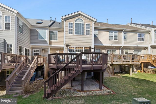 25462 UPPER CLUBHOUSE DR, Chantilly, VA 20152