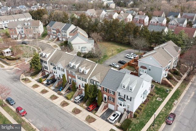 25462 UPPER CLUBHOUSE DR, Chantilly, VA 20152