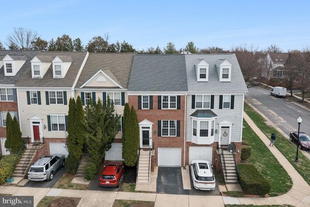 25462 UPPER CLUBHOUSE DR, Chantilly, VA 20152