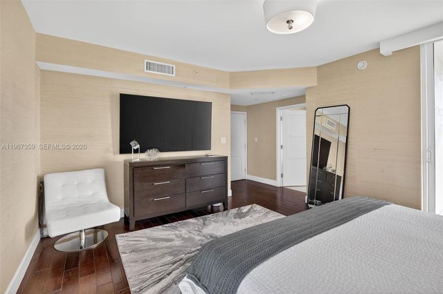 19400 Turnberry Way 1012, Aventura, FL 33180