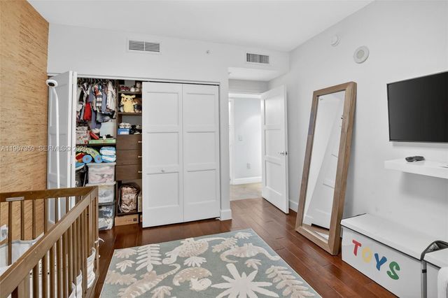 19400 Turnberry Way 1012, Aventura, FL 33180