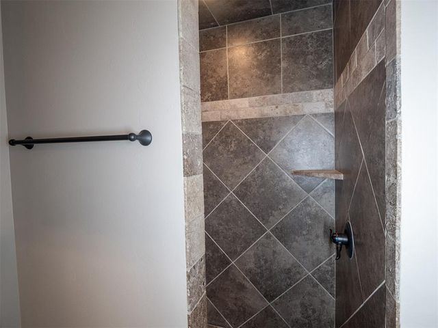 1513 N Savannah Terrace, Mustang, OK 73064