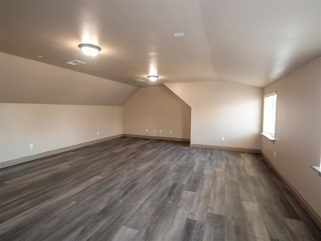 1513 N Savannah Terrace, Mustang, OK 73064