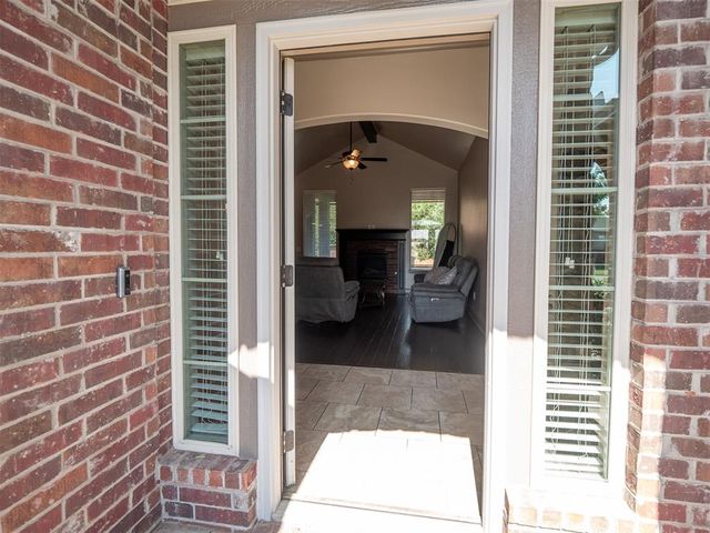 1513 N Savannah Terrace, Mustang, OK 73064