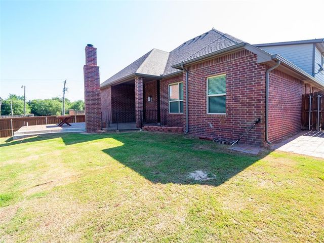 1513 N Savannah Terrace, Mustang, OK 73064