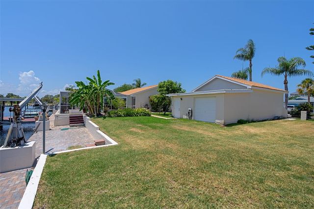 15602 CENTURY DRIVE, Hudson, FL 34667