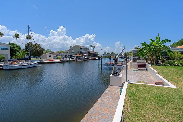 15602 CENTURY DRIVE, Hudson, FL 34667