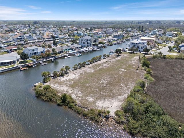 15602 CENTURY DRIVE, Hudson, FL 34667