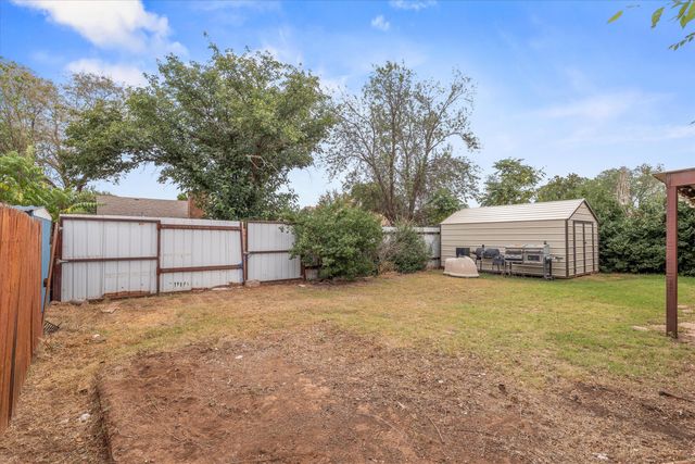 7711 Avenue W, Lubbock, TX 79423