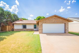 2701 Mesa Drive, Plainview, TX 79072